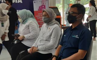 Menaker Buka-bukaan soal Alasan Penyaluran BSU lewat Pos Indonesia, - JPNN.com