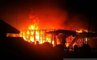 Kebakaran di Pabrik China Tewaskan 38 Orang, Polisi Tahan 4 Tersangka - JPNN.com