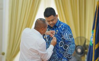 Selamat, Bobby Nasution Dapat Penghargaan Ini dari Gubernur Sumut - JPNN.com