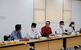 Diaz Hendropriyono Dukung Pengembangan Industri Plastik Ramah Lingkungan - JPNN.com