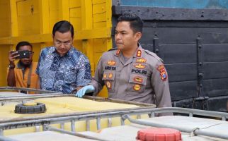4 Penimbun BBM Bersubsidi Ditangkap Polres Probolinggo, Terancam Hukuman Berat - JPNN.com
