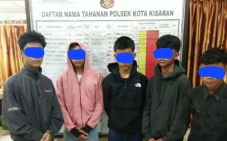 5 Remaja Geng Gladiator Ditangkap Polisi, Mereka Anak Siapa? - JPNN.com