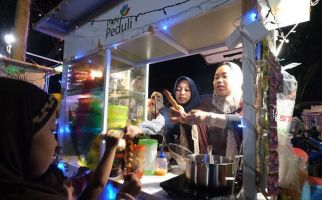 Wujud Kepedulian, PLN Meresmikan Taman Desa Sejuta Lampu dan Gerobak Kuliner di Takalar - JPNN.com