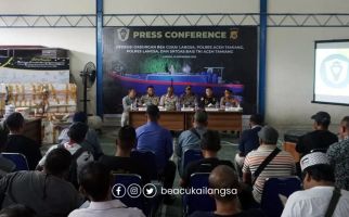 Penyelundupan Ratusan Karung Tokek Kering Digagalkan, Bravo, Bea Cukai & TNI-Polri! - JPNN.com