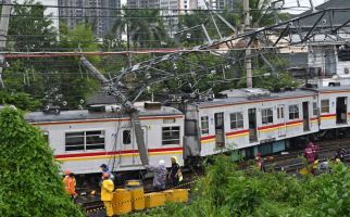 KRL Anjlok di Kampung Bandan, KAI Masih Selidiki Penyebabnya - JPNN.com