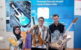 Gitar Buatan Indonesia Menembus Pasar Mancanegara, Begini Respons Sandiaga - JPNN.com