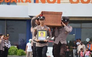 KKB Makin Berani, Adang Patroli Damai Cartenz, 1 Anggota Brimob Tewas - JPNN.com