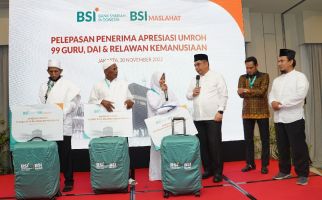 BSI Berangkatkan 120 Guru, Dai, Sukarelawan Kemanusian, dan Tenaga Medis ke Tanah Suci - JPNN.com