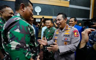 Kapolri Sebut Laksamana Yudo Pantas dan Berkompeten Menjadi Panglima TNI - JPNN.com