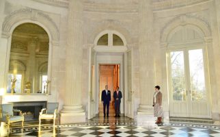 Tiba di Istana Laeken, Jokowi Disambut Raja Belgia - JPNN.com