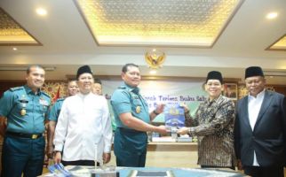 Doa Jadi Bekal Bagi Prajurit TNI AL Jalani Tugas Negara - JPNN.com