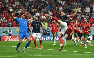 Berkah Cedera Sang Kakak, Theo Hernandez Bersinar di Piala Dunia 2022 - JPNN.com