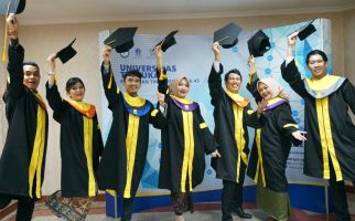 Alumni Universitas Terbuka Tembus 2 Juta, Luar Biasa! - JPNN.com