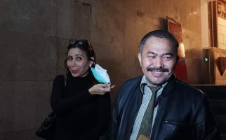 Mertua Adly Fairuz Desak Polisi Segera Proses Eks Suami Soal Kasus Mafia Tanah - JPNN.com