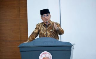 Yandri Susanto Beber Bukti Dunia Pendidikan Islam Tak Kalah dengan Sekolah Umum - JPNN.com
