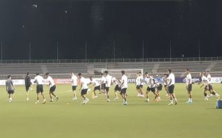 Filipina vs Indonesia: Skuad Garuda Latihan Perdana di Manila, Adaptasi Rumput Sintetis - JPNN.com