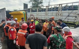 3 Orang Meninggal Tersetrum Saat Banjir di Semarang, 2 di Antaranya Mahasiswa - JPNN.com