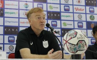 PSIS Semarang Pertahankan Coach Ian Andrew Gillan - JPNN.com