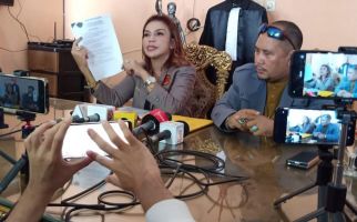 Dituduh Mencuri, Mantan Pengacara Cynthiara Alona Bilang Begini - JPNN.com