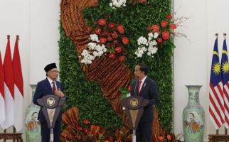 Dubes Hermono Kaget Anwar Ibrahim Begitu Berani di Depan Jokowi - JPNN.com