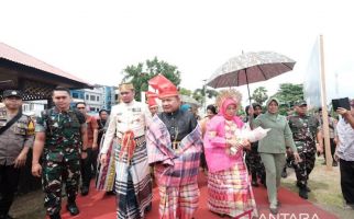 Jenderal Dudung Abdurachman Diberi Gelar Adat Daeng Malewa - JPNN.com