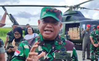 Mayjen TNI Muhammad Saleh: Kelompok Bersenjata Jangan Menjadikan Warga Sebagai Tameng - JPNN.com