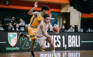 IBL 2023: Satya Wacana Banyak Melakukan Turnovers, Pelita Jaya Raih Kemenangan Perdana - JPNN.com