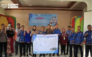 Plan Indonesia Beri Pelatihan SPAB dan Fasilitator Sekolah Tangguh untuk Warga Cianjur - JPNN.com