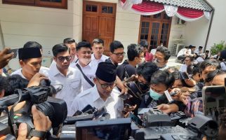 Sandiaga Uno Senang Dapat Pesan Khusus dari Prabowo: Ini Pakai Baju Gerindra - JPNN.com