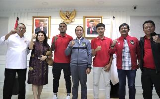 Apresiasi Menpora untuk Ikhtiar KADIN Kirim 2 Pesepak Bola Muda ke Hungaria - JPNN.com