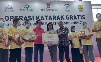 Sido Muncul Beri Bantuan Operasi Katarak Gratis untuk 200 Pasien di Cirebon - JPNN.com