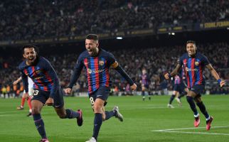 Barcelona Menjauh dari Real Madrid, Xavi Pilih Membumi, Ada Kata Perang - JPNN.com