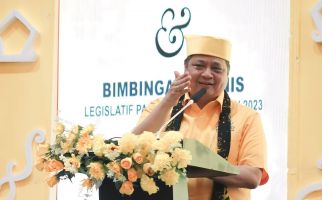 Airlangga Minta Kader Golkar Fokus Berjuang Raih Target di Pemilu 2024 - JPNN.com