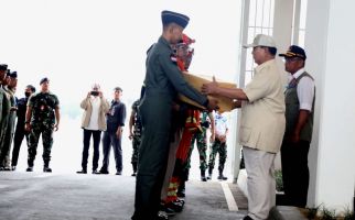 Menhan Prabowo Melepas Pengiriman Bantuan Kemanusiaan RI untuk Turki - JPNN.com