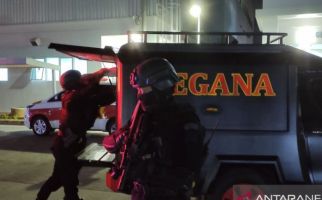 Gegana Brimob Disiagakan Jelang Sidang Vonis Ferdy Sambo, Polisi: Khawatir Ada Bom - JPNN.com