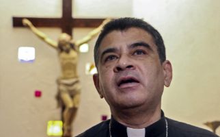 Berani Melawan Penguasa, Uskup Katolik Diganjar 26 Tahun Penjara - JPNN.com