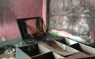 Ririn Sedang Memasak, Tiba-tiba Api Menjalar, Sang Anak pun di Kamar - JPNN.com