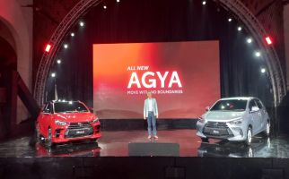 Toyota Agya Terbaru Resmi Mengaspal, Tampilannya Berubah, Berapa Harganya? - JPNN.com