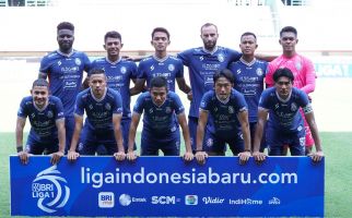 Arema FC Punya Modal Besar, Persib Bandung Harus Hati-Hati - JPNN.com