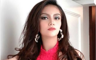 Mengenal Allanys Zefanya Kambey, Model Cantik dengan Segudang Prestasi - JPNN.com