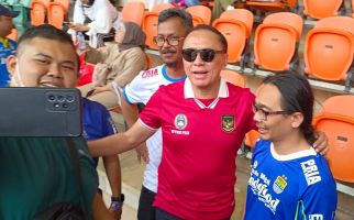 Eks Asprov PSSI Jabar Beberkan Kontribusi Iwan Bule di Sepak Bola Indonesia - JPNN.com