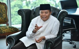 Hidayat Nur Wahid Mendukung Korban First Travel Dapatkan Haknya - JPNN.com