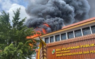 MPP Pekanbaru Kebakaran, Begini Penampakannya - JPNN.com