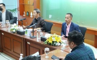 Hakim Perintahkan KPU Tunda Pemilu, KY Turun Tangan - JPNN.com