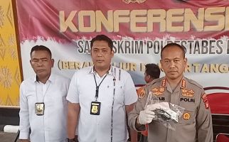 Gegara Senjata Api, Pedagang Pecel Lele di Palembang Ditangkap Polisi - JPNN.com