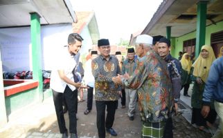 Wakil Ketua MPR Yandri Susanto Tegas Menolak Penganaktirian Madrasah, Ini Alasannya - JPNN.com