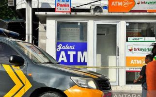 5 Fakta Detik-detik Perampokan ATM, Kurnia Illahi Ditembak, 2 Oknum TNI Ditangkap, Ini Identitasnya - JPNN.com