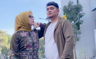 Indra Bekti Klarifikasi Kabar Telah Rujuk dengan Aldila Jelita - JPNN.com