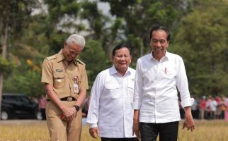Elektabilitas Prabowo Teratas di Survei LSP, Ganjar dan Anies Sebegini - JPNN.com