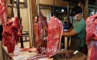 Dharma Jaya Pastikan Stok Daging untuk Warga Jakarta Aman Menjelang Ramadan - JPNN.com